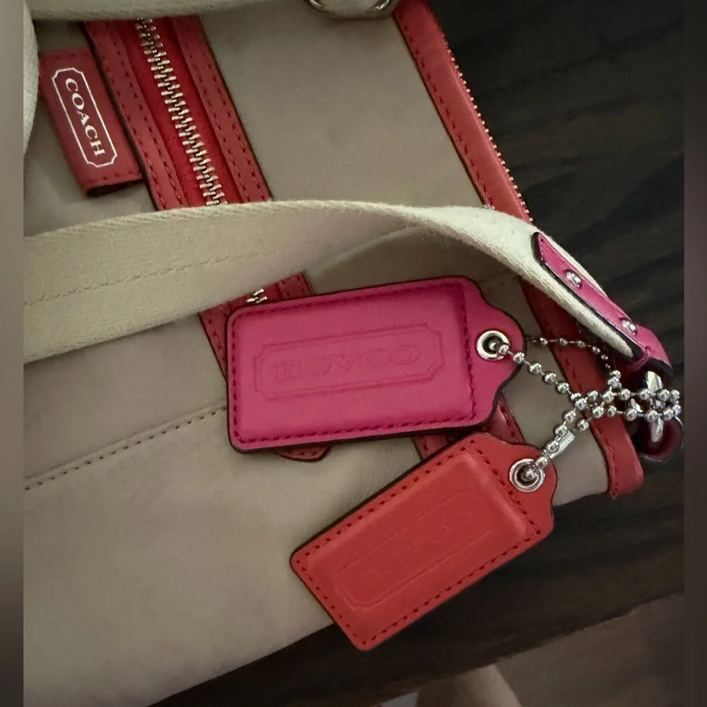 Coach Daisy Spectator leather crossbody bag beige pink orange casual  purse tan